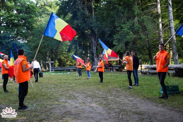 PS Macarie, către tinerii de la Nemțișor: „Voi sunteți apostolii de care avem atâta nevoie în Biserică și în lume”
