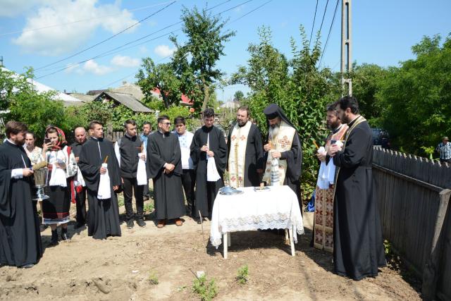 ASCOR Iași alături de o familie defavorizată din Glodenii Gândului – „Împreună ridicăm o casă”