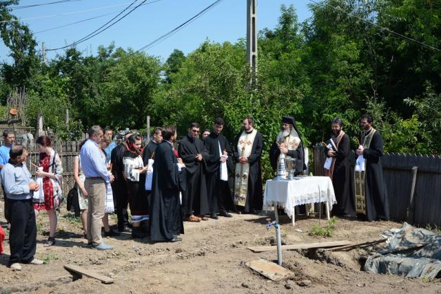ASCOR Iași alături de o familie defavorizată din Glodenii Gândului – „Împreună ridicăm o casă”