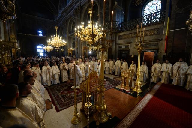 Absolvenții Facultății de Teologie din Iași au depus Jurământul de credință