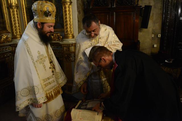 Absolvenții Facultății de Teologie din Iași au depus Jurământul de credință