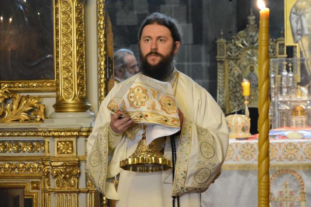 Absolvenții Facultății de Teologie din Iași au depus Jurământul de credință