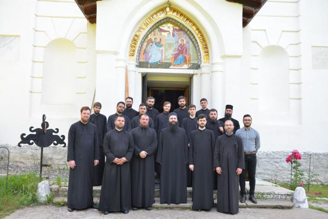 Atelierul de formare a tinerilor preoți a ajuns la final