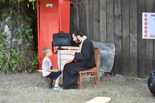 Tabăra din pridvorul satului – Hârțești 2019
