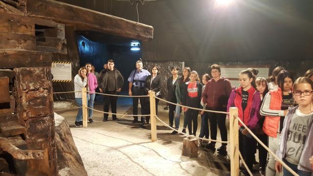 Excursie educativă şi activitate cultural-misionară a Grupului „Vlăstarele Rarăului“ din Câmpulung Moldovenesc