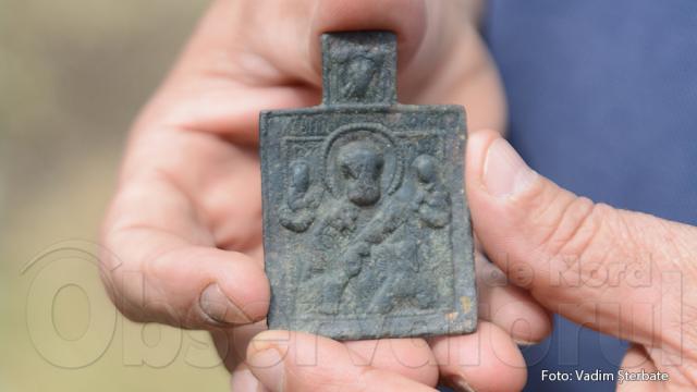 O iconiță din secolul 16 a fost descoperită în urma săpăturilor arheologice de la Cetatea Soroca