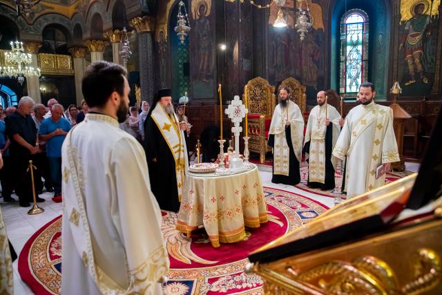 Patriarhii Iustin și Teoctist au fost pomeniți la Catedrala Patriarhală
