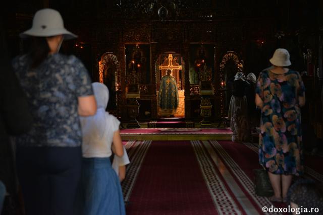 A început pelerinajul pedestru „Pe urmele sfinților nemțeni” 2019