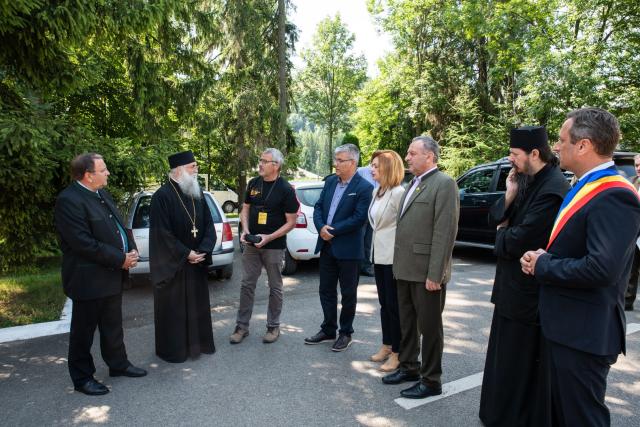 La Mănăstirea Putna a fost inaugurat drumul „Via Transilvanica” în Bucovina