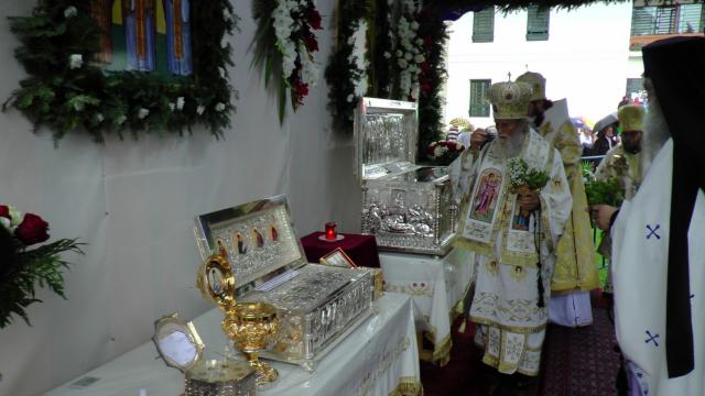 Hramul cel mare al Putnei: „O numim Maica Domnului și avem credință că este și Maica noastră a tuturor”