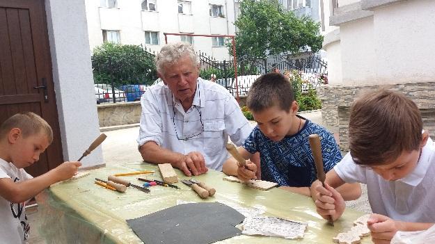 Școală de vară la Biserica „Acoperământul Maicii Domnului” din Suceava