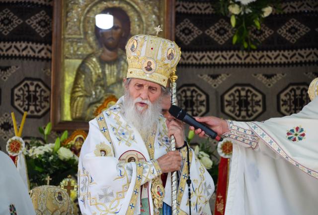 IPS Arhiepiscop Pimen, la împlinirea a 90 de ani: „Sunt copilul răsfățat al bucovinenilor!”