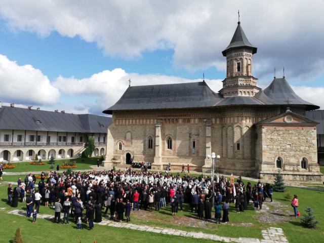 Părintele Filaret Teodorescu a fost înmormântat la Mănăstirea Neamț