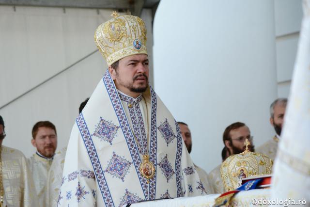 ITOM 2019 - Sfânta Liturghie la Catedrala Mitropolitană din Iași. IPS Teofan: „Este cea mai bună investiție pentru că aici câștigi o viață frumoasă, liberă, demnă, care merită a fi trăită, și dincolo dobândești și veșnicia”