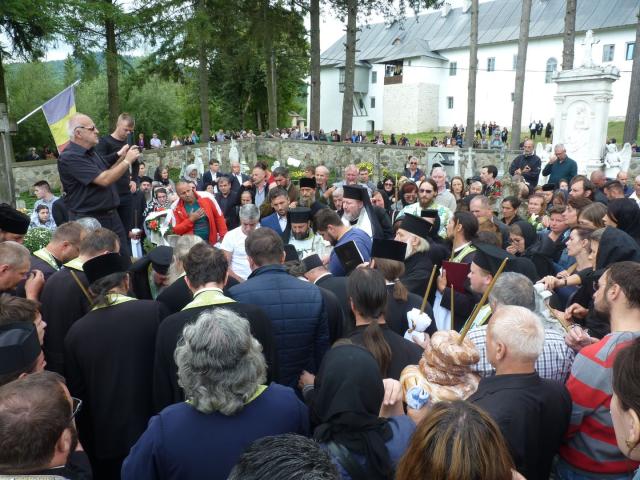 Părintele Filaret Teodorescu a fost înmormântat la Mănăstirea Neamț