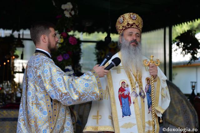 Sărbătorile Mănăstirii Văratec: IPS Teofan a slujit în cinstea Sfântului Gheorghe Pelerinul