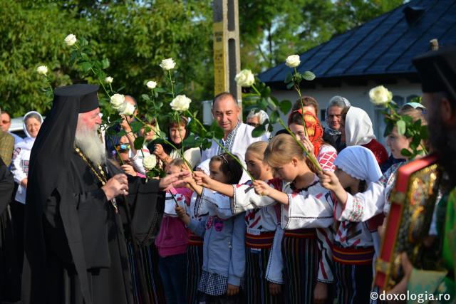 Mitropolitul Banatului a slujit la Schitul „Sfântul Ioan Iacob de la Neamț” din Crăiniceni - Horodiștea