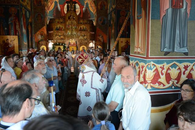Biserica „Sfinții Arhangheli” din Sculeni a fost sfințită de IPS Mitropolit Teofan