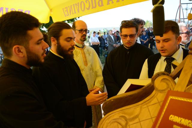 Biserica „Sfinții Arhangheli” din Sculeni a fost sfințită de IPS Mitropolit Teofan