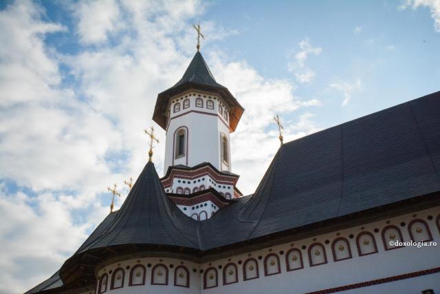 15 august – hramul istoric al Mănăstirii Zosin din Botoșani