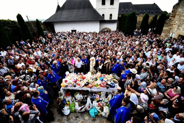 Binecuvântări arhiereşti în Mitropolia Moldovei şi Bucovinei