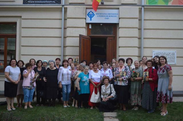 Asociația Femeilor Ortodoxe din Oradea - AFOREO, în vizită la Iași