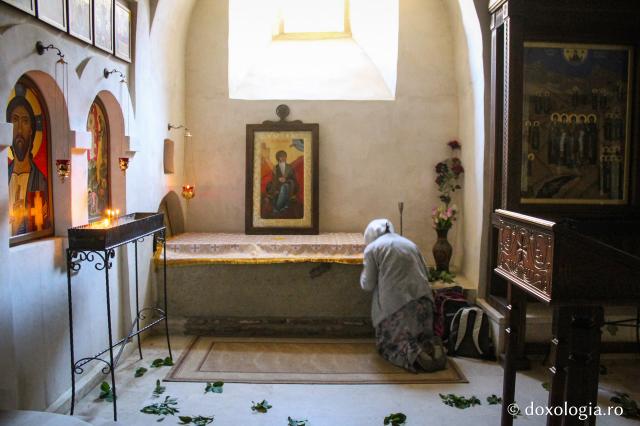 Cum a fost vindecat un monah orb din naștere la adormirea Sfântului David din Gareji