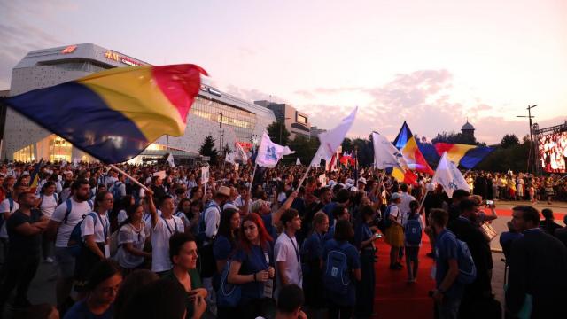 A început ITO 2019 în Cetatea Băniei – „Un Potir al bucuriei” format din 4.000 de tineri