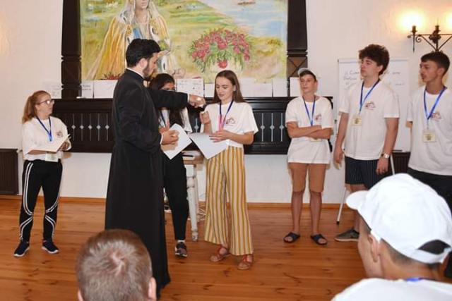 Jurnal de tabără: „Tradiție și noutate” - prietenie și iubire