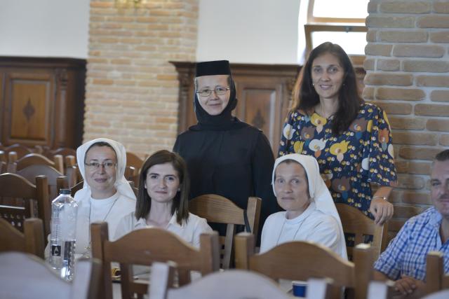 Şcoală de vară în asistenţă socială la Mănăstirea Hadâmbu, eveniment aflat la cea de-a doua ediţie