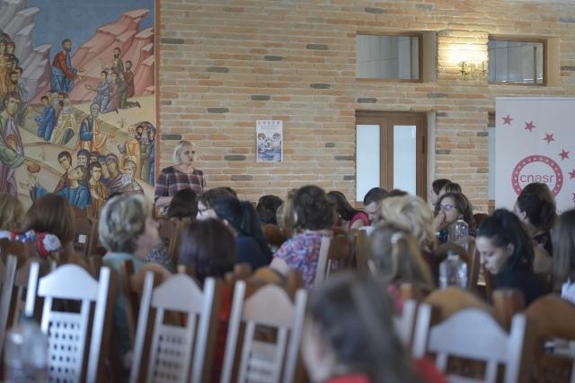 Şcoală de vară în asistenţă socială la Mănăstirea Hadâmbu, eveniment aflat la cea de-a doua ediţie