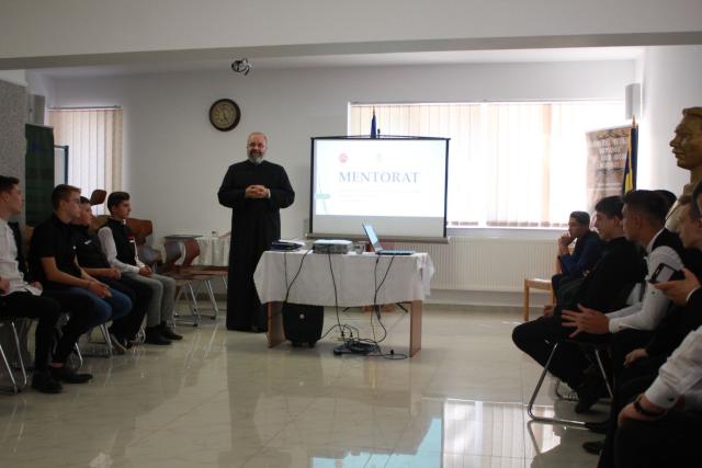Program de mentorat pentru elevii de la Seminarul Teologic Dorohoi
