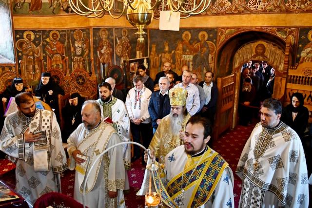 Moment aniversar la Mănăstirea Voroneţ
