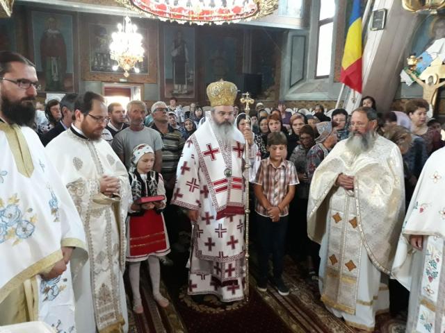 Binecuvântări arhiereşti în două eparhii ale Moldovei