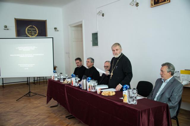 Trei noi doctori în Teologie, apreciaţi de membrii comisiei la Iaşi