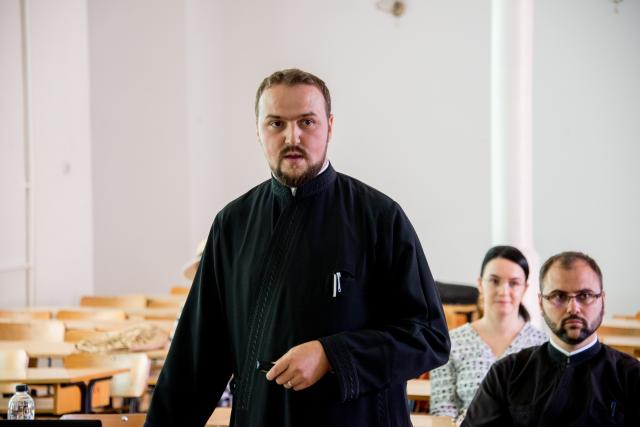 Trei noi doctori în Teologie, apreciaţi de membrii comisiei la Iaşi