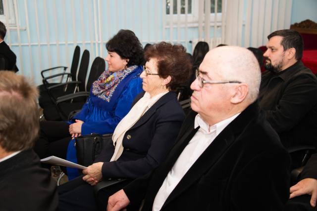 Teze susţinute public la Iaşi: printre noii doctori în Teologie, şi directorul general TRINITAS TV