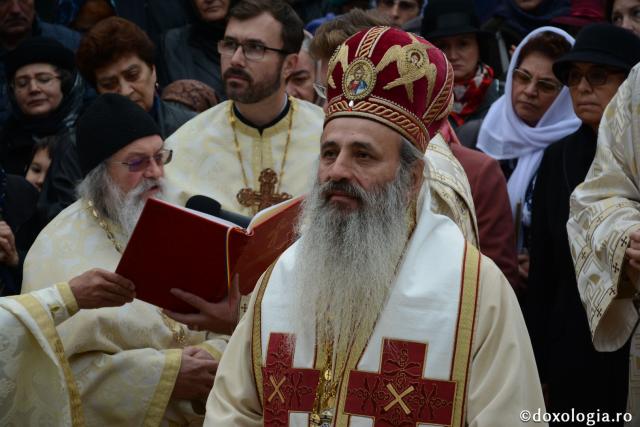 Paraclisul Parohiei „Sfântul Antonie” din Iași a primit veșmântul sfințirii