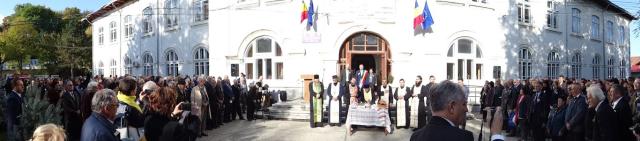 Liceul „Alexandru Vlahuţă” - Şendriceni, judeţul Botoşani, a aniversat centenarul