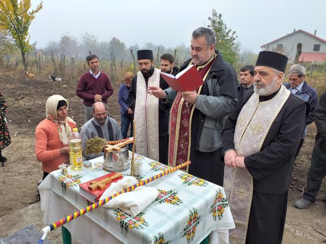 Casă pentru doi bătrâni necăjiţi din Belcești