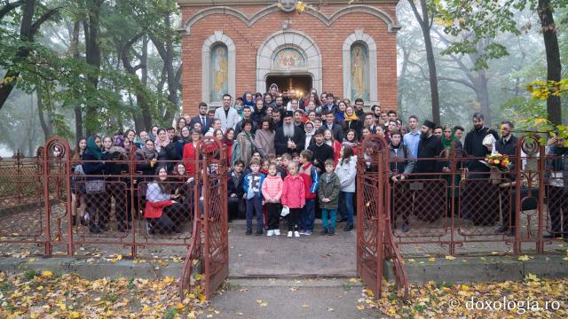 IPS Teofan, către liceeni: „Îl rog pe Dumnezeu să vă dăruiască discernământ în alegerea grupului de prieteni”