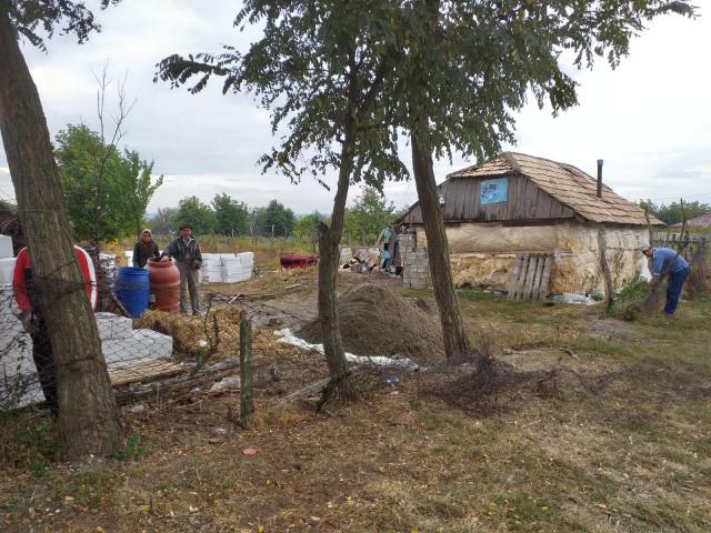 Casă pentru doi bătrâni necăjiţi din Belcești