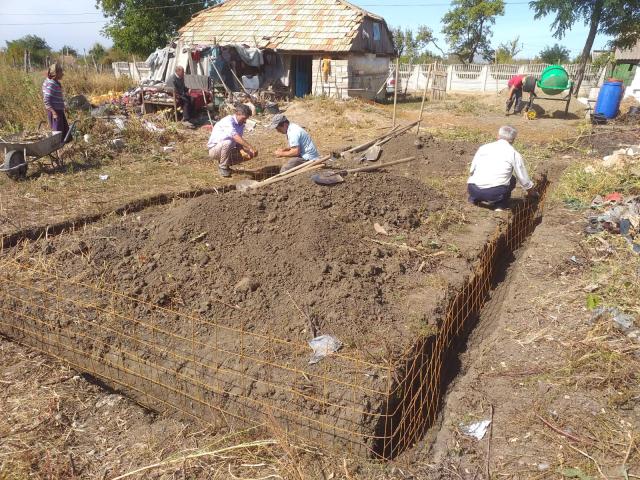 Casă pentru doi bătrâni necăjiţi din Belcești