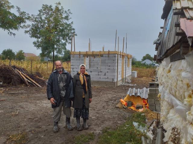 Casă pentru doi bătrâni necăjiţi din Belcești