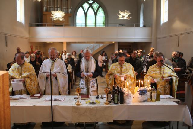 Slujbă arhierească la München și dar duhovnicesc pentru capitala Bavariei