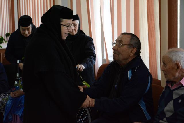 Ziua internațională a persoanelor vârstnice, pentru prima dată la Centrul „Cuvioasa Nazaria” Văratec