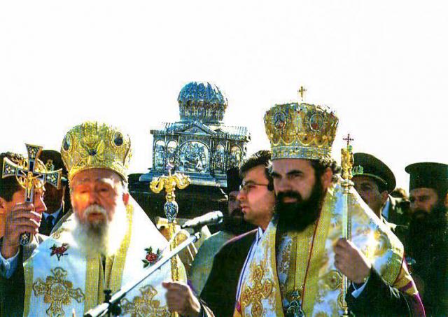 Aducerea moaştelor Sfântului Apostol Andrei la Iaşi, serbată la hramul Sfintei Parascheva