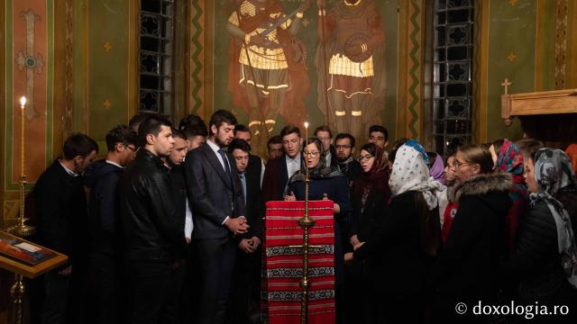 IPS Teofan, către liceeni: „Îl rog pe Dumnezeu să vă dăruiască discernământ în alegerea grupului de prieteni”