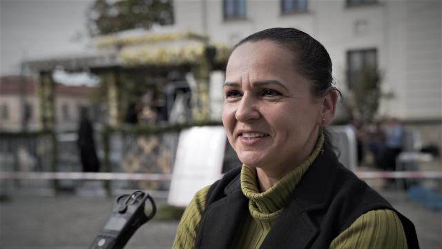 Mărturii din culise – când, de ce și cum a început tradiția împodobirii baldachinului Sfintei Parascheva