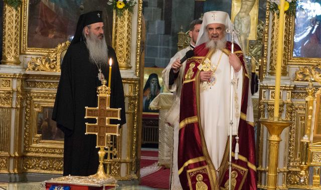 Mesajul Părintelui Patriarh Daniel adresat Părintelui Mitropolit Teofan cu prilejul împlinirii a 60 de ani